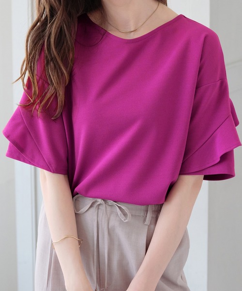alotta(アロッタ)の「【サラっとした着心地/晩夏まで活躍する袖丈】フリル袖Tシャツブラウス≪Sサイズ展開あり≫(シャツ/ブラウス・レディース・モカ/プラム/オフホワイト/レッド/ネイビー/レッド系その他/チェリーピンク/ブラック/ベージュ/ライトグリーン/ライトブルー/ライトピンク/ミント/ブルー系その他/ブルーグリーン/ホワイト系その他/ブラック系その他/ドット/アイボリー/ロイヤルブルー・MEDIUM/XXXX-LARGE/LARGE/XXX-LARGE/SMALL/X-LARGE/XX-LARGE)」の15枚目の写真