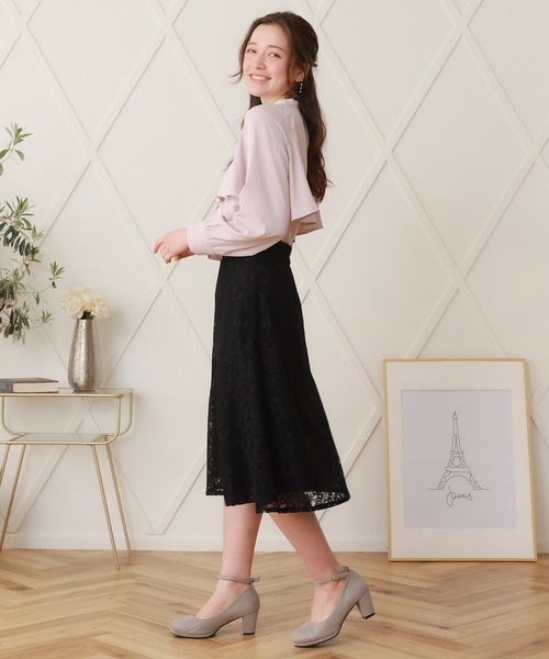 ASTORIA ODIER（アストリアオディール）の「配色リボンタイ トレンチブラウス（シャツ/ブラウス・レディース・ピンクベージュ/ベージュ/ネイビー/ラベンダー/ホワイト・SMALL/MEDIUM）」の16枚目の写真