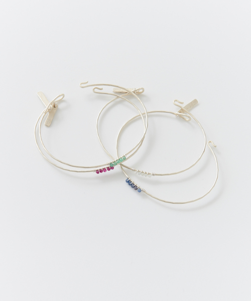 collex（コレックス）の「【Ljud/ユード】5grain天然石バングル シルバー（バングル/リストバンド・レディース・レッド/ホワイト/エメラルド/ブルー・フリー）」の9枚目の写真