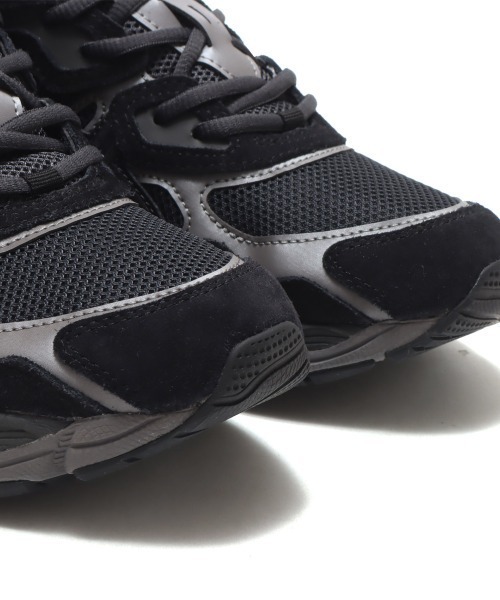ASICS(アシックス)の「asics GEL-NYC / アシックス ゲル エヌワイシー(スニーカー・メンズ・ブラック・24.5cm/23.5cm/23.0cm/24.0cm/25.0cm/25.5cm/26.0cm/26.5cm/27.0cm/27.5cm/28.0cm/28.5cm/29.0cm)」の4枚目の写真