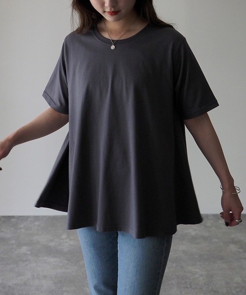 Riberry(リベリー)の「Aラインフレア半袖Tシャツ(Tシャツ/カットソー・レディース・オフホワイト/スミクロ・FREE)」の8枚目の写真