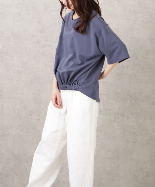NAVY（ネイビー）の「ステインブロックフロントギャザー無地プルオーバー（Tシャツ/カットソー・レディース・グレイッシュベージュ/パープル/オレンジ/アイボリー・フリー）」の5枚目の写真