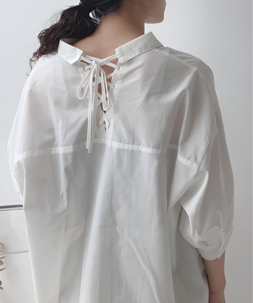 AS KNOW AS plus（アズノゥアズプラス）の「〇レースアップ5分袖スキッパーブラウス（シャツ/ブラウス・レディース・オフホワイト/ネイビー系/ブラック系/ブルー系/グリーン系/ベージュ系/サックスブルー系/ブルー系1/ブルー系2/イエロー系2/ブルー系3/サックスブルー系1/ベージュ系その他/ブルー系その他・FREE）」の20枚目の写真