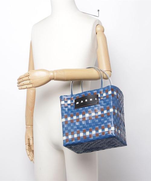 MARNI MARKET（マルニマーケット）の「ミニバスケットバッグ（かごバッグ・レディース・ブルー・FREE）」の2枚目の写真