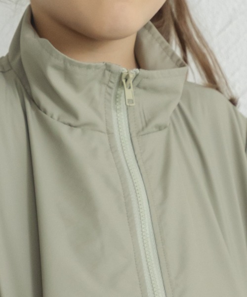 pairmanon（ペアマノン）の「裾フリル ナイロン ジャケット（ナイロンジャケット・キッズ・ブルー系その他4/ブルー系その他/ブラック/テラコッタ/ラベンダー/ミント/ピンク/ピンク系その他/ライトベージュ/ブルー系その他2/ネイビー・90/150/130/120/140/110/100）」の18枚目の写真