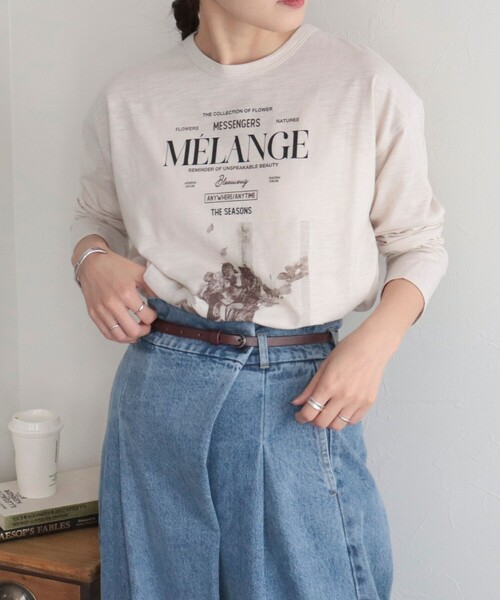 fredy emue（フレディエミュ）の「スラブ天竺PHOTO ロンT（Tシャツ/カットソー・レディース・オフホワイト/グレイッシュブルー/アイボリー/ベビーピンク・38）」の18枚目の写真