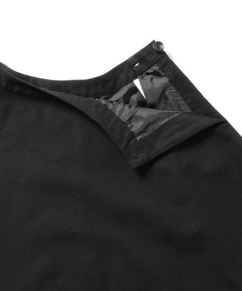 BEAMS BOY（ビームスボーイ）の「BEAMS BOY / バックサテン フレア ミディアムスカート（スカート・レディース・ブラック/カーキ/ライトブルー・0/1）」の17枚目の写真