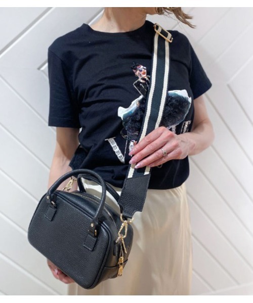 RIPANI(リパーニ)の「【RIPANI/リパーニ】ラインショルダーベルト付きキューブ型ミニボストンバッグ(ボストンバッグ・レディース・オフホワイト/ブラック/モカ・FREE)」の3枚目の写真