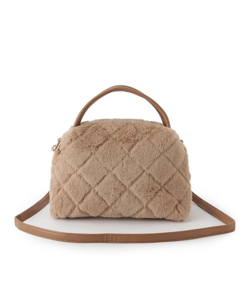 SHOO・LA・RUE(シューラルー)の「◆フェイクファーキルティングショルダーバッグ(ショルダーバッグ・レディース・ベージュ/グレー/アイボリー/ブラック・00)」の8枚目の写真