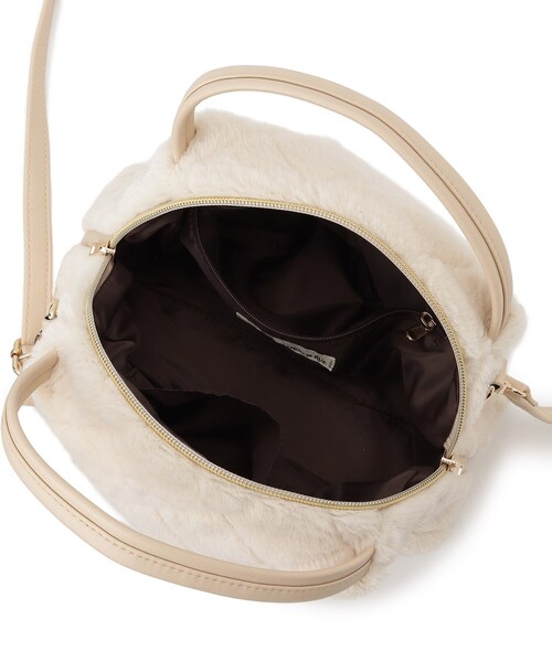 SHOO・LA・RUE(シューラルー)の「◆フェイクファーキルティングショルダーバッグ(ショルダーバッグ・レディース・ベージュ/グレー/アイボリー/ブラック・00)」の11枚目の写真