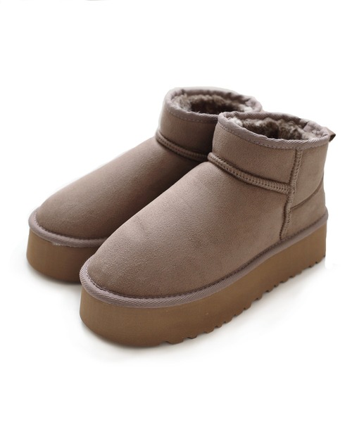 AmiAmi(アミアミ)の「【2025AW再販!】厚底ムートンブーツ/軽量ファーショートブーツ(ブーツ・レディース・グレー/キャメル/グレイッシュベージュ/ベージュ/ブラック・LL/S/M/L)」の6枚目の写真