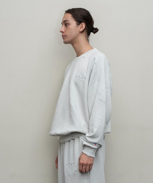Russell Athletic（ラッセルアスレティック）の「【BAL（バル）/2024春夏】BAL / RUSSELL ATHLETIC HIGH COTTON DISTRESSED CREW（スウェット・メンズ・アイボリー/ブラック・1/2/3）」の5枚目の写真