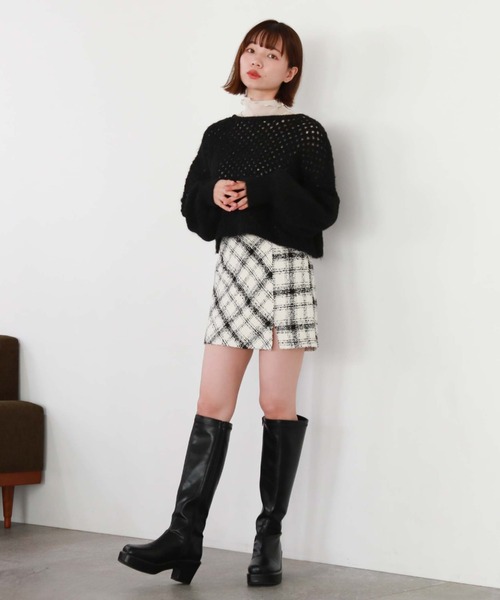 archives（アルシーヴ）の「ブークレチェックスリットスカパン（スカート・レディース・オフホワイト/ブラック/ベージュ・MEDIUM）」の5枚目の写真