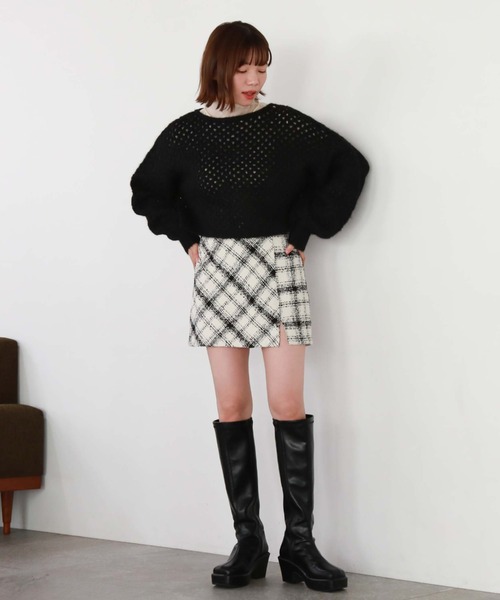 archives（アルシーヴ）の「ブークレチェックスリットスカパン（スカート・レディース・オフホワイト/ブラック/ベージュ・MEDIUM）」の7枚目の写真