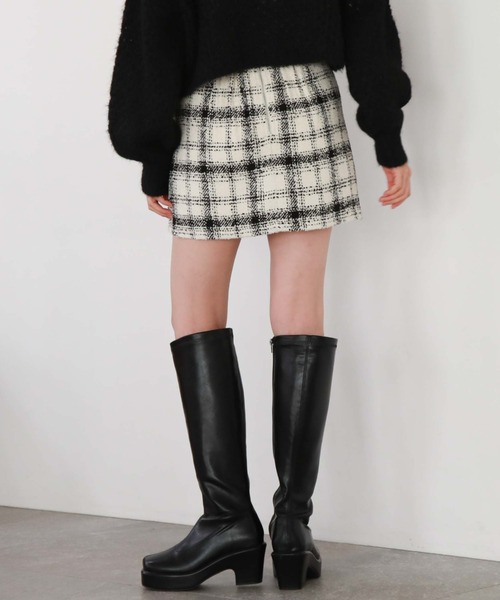 archives（アルシーヴ）の「ブークレチェックスリットスカパン（スカート・レディース・オフホワイト/ブラック/ベージュ・MEDIUM）」の12枚目の写真