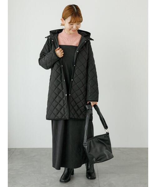 Lugnoncure（ルノンキュール）の「ワイドリブ切替ボトルネックニット（ニット/セーター・レディース・ピンク/ブルー/オフホワイト/ブラック/ミント・F）」の10枚目の写真