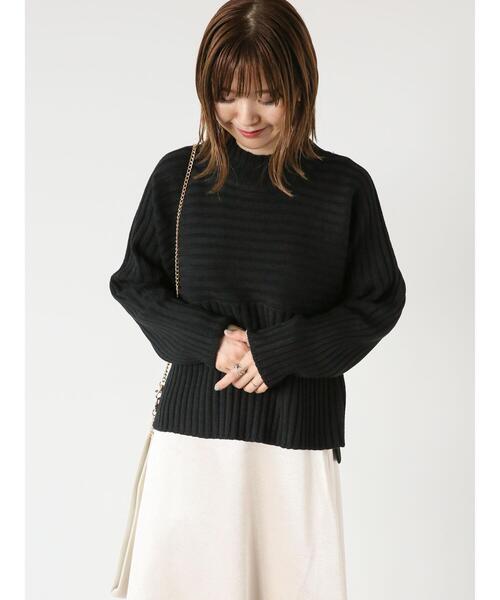 Lugnoncure（ルノンキュール）の「ワイドリブ切替ボトルネックニット（ニット/セーター・レディース・ピンク/ブルー/オフホワイト/ブラック/ミント・F）」の16枚目の写真