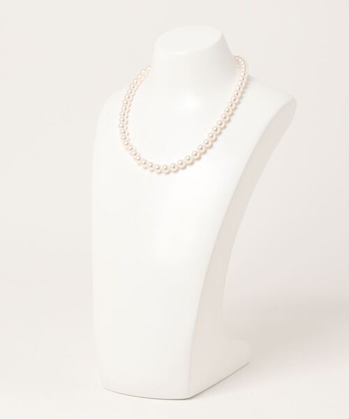 Three Four Time(スリーフォータイム)の「8㎜パールネックレス【結婚式/パーティ/フォーマル】*(ネックレス・レディース・オフホワイト・FREE)」の4枚目の写真
