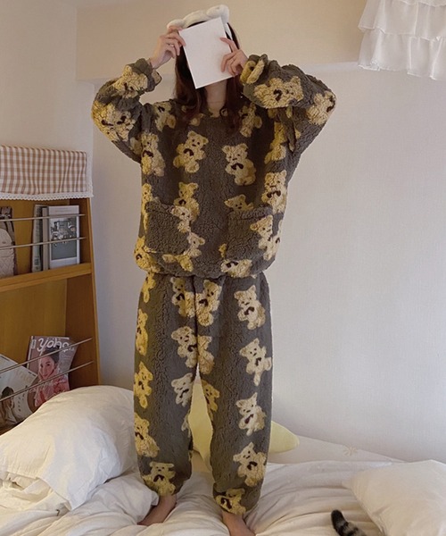 VitaFelice(ヴィータフェリーチェ)の「くまプリント ルームウエア パジャマ 【2点セット】(ルームウェア/パジャマ・レディース・ホワイト/ブラウン・FREE)」の5枚目の写真