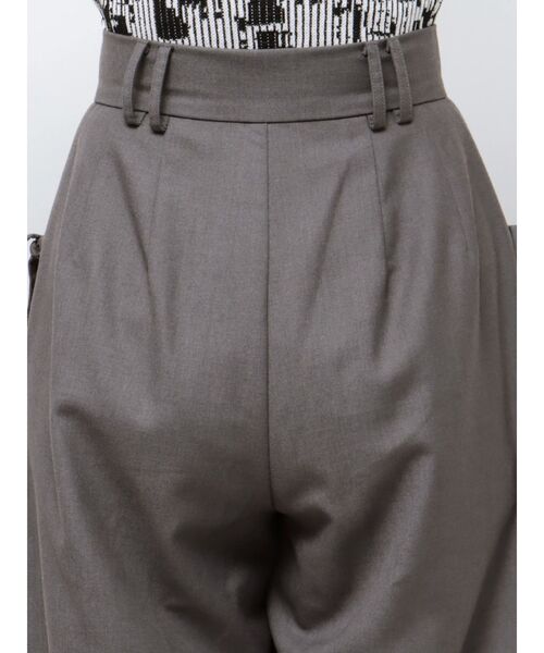 MURUA(ムルーア)の「ドローポケットワイドパンツ(その他パンツ・レディース・ベージュ/グレー/ホワイト・2/1)」の13枚目の写真