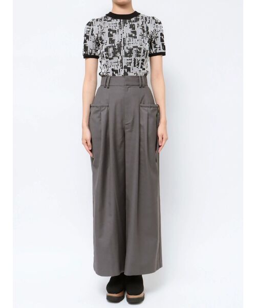 MURUA(ムルーア)の「ドローポケットワイドパンツ(その他パンツ・レディース・ベージュ/グレー/ホワイト・2/1)」の16枚目の写真