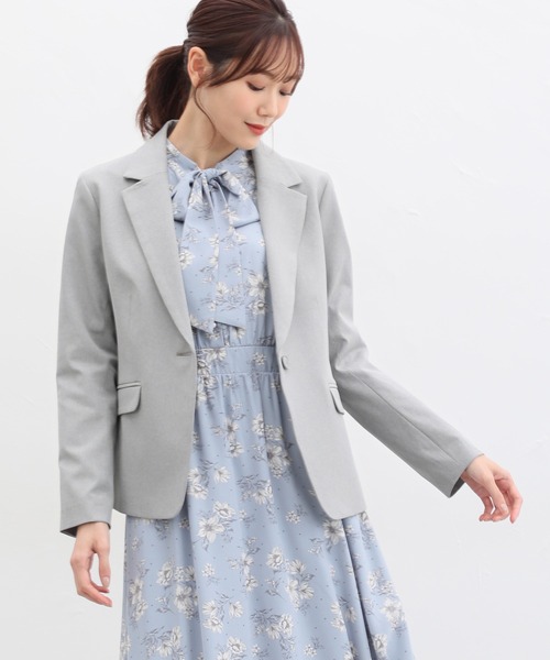 Honeys(ハニーズ)の「ウォッシャブルストレッチテーラードジャケット(テーラードジャケット・レディース・アイボリー/ブラック/杢グレー/ベージュ/ダークネイビー・S/M/L/LL/3L)」の4枚目の写真