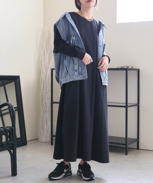 ULEULA（ウルア）の「フレアロングTワンピース（ワンピース・レディース・ホワイト/オートミール/ブラック・FREE）」の18枚目の写真