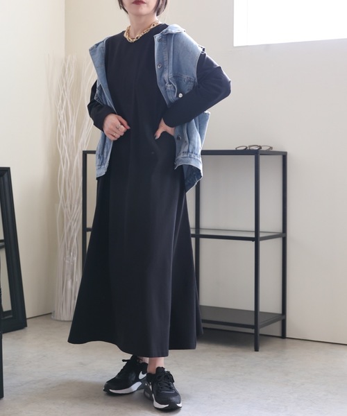 ULEULA（ウルア）の「フレアロングTワンピース（ワンピース・レディース・ホワイト/オートミール/ブラック・FREE）」の19枚目の写真