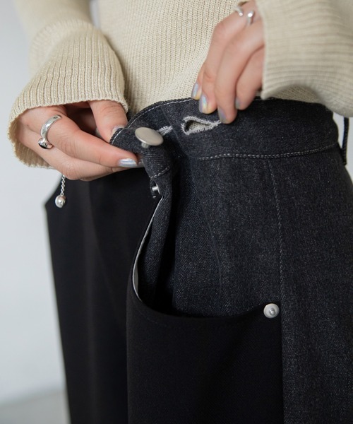 VACANCY（ヴァカンシー）の「デニム配色スラックスパンツ（デニムパンツ・レディース・ブルー/ブラック/ブラウン・SMALL/MEDIUM/LARGE）」の5枚目の写真