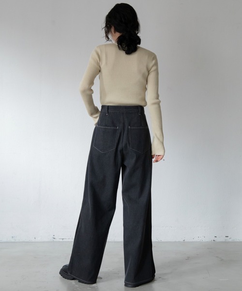 VACANCY（ヴァカンシー）の「デニム配色スラックスパンツ（デニムパンツ・レディース・ブルー/ブラック/ブラウン・SMALL/MEDIUM/LARGE）」の13枚目の写真