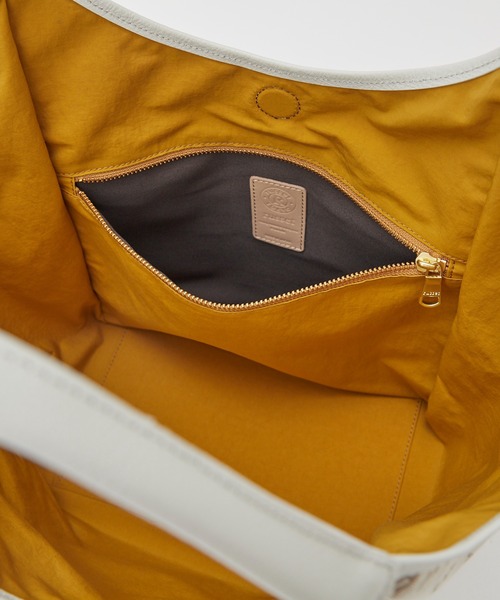 russet（ラシット）の「【新年限定】リバーシブルトートバッグ(CE-1235