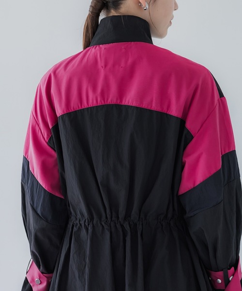 UNITED TOKYO（ユナイテッドトウキョウ）の「ブロッキングテクノコート（ナイロンジャケット・レディース・ブラック・1）」の15枚目の写真