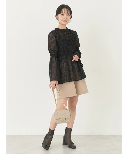 earth music&ecology(アースミュージックアンドエコロジー)の「ジャガードシャーリングプルオーバー(Tシャツ/カットソー・レディース・アイボリー/ブラック/サックスブルー・FREE)」の14枚目の写真