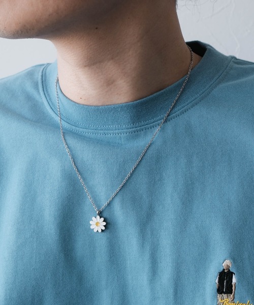 青いフラワーデザイン ネックレス 楽天市場】青い花（ネックレス