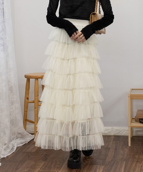 pumpkin port（パンプキンポート）の「段フリルのチュールロングスカート（スカート・レディース・ブラック/アイボリー/グレー/ベージュ・MEDIUM/LL/L/M）」の17枚目の写真