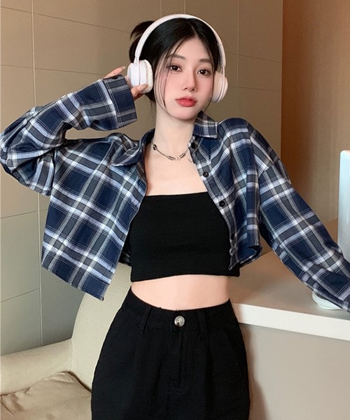 SHEPP（シープ）の「オンブレチェック ショートシャツ クロップドシャツ 長袖/日焼け・冷房対策（シャツ/ブラウス・レディース・ブラック/ブルー・L/S/M）」の2枚目の写真