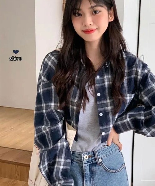 SHEPP（シープ）の「オンブレチェック ショートシャツ クロップドシャツ 長袖/日焼け・冷房対策（シャツ/ブラウス・レディース・ブラック/ブルー・L/S/M）」の22枚目の写真