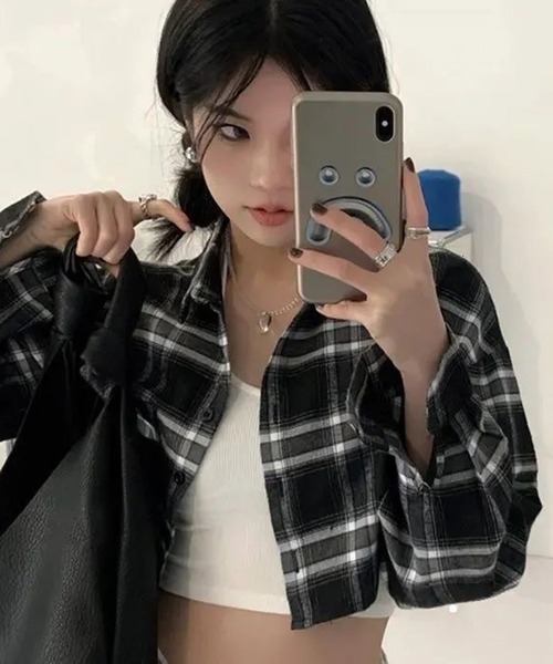 SHEPP（シープ）の「オンブレチェック ショートシャツ クロップドシャツ 長袖/日焼け・冷房対策（シャツ/ブラウス・レディース・ブラック/ブルー・L/S/M）」の8枚目の写真