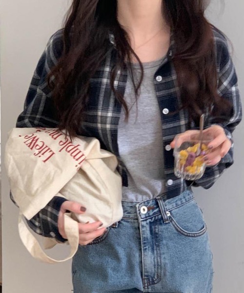 SHEPP（シープ）の「オンブレチェック ショートシャツ クロップドシャツ 長袖/日焼け・冷房対策（シャツ/ブラウス・レディース・ブラック/ブルー・L/S/M）」の14枚目の写真