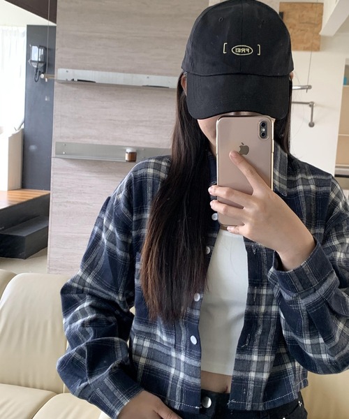 SHEPP（シープ）の「オンブレチェック ショートシャツ クロップドシャツ 長袖/日焼け・冷房対策（シャツ/ブラウス・レディース・ブラック/ブルー・L/S/M）」の12枚目の写真