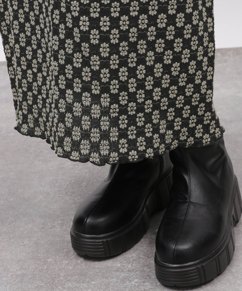 LAKOLE（ラコレ）の「フラワージャガードスカート / 103373（スカート・レディース・ブラック/ライトグリーン/アイボリー・SMALL/MEDIUM）」の22枚目の写真