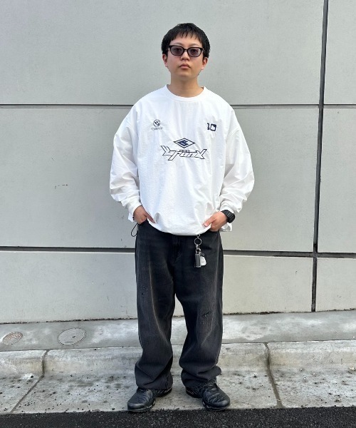 WHO'S WHO gallery(フーズフーギャラリー)の「【KOOKY'N/クーキー】BRONX3ロゴナイロンゲームシャツ(Tシャツ/カットソー・メンズ・ライトグレー/グレー/アイボリー/ブラック・FREE)」の5枚目の写真