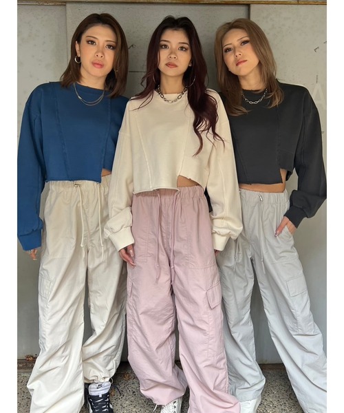 EGOIST(エゴイスト)の「切替ダメージスウェットトップス(スウェット・レディース・ブルー/ブラック/アイボリー・FREE)」の17枚目の写真