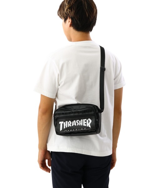 MAISON mou(メゾンムー)の「【THRASHER/スラッシャー】ヨコショルダー(ショルダーバッグ・レディース・ホワイト/ブラック・FREE)」の3枚目の写真