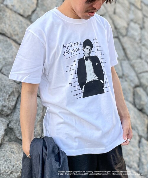 GOOD ROCK SPEED(グッドロックスピード)の「MICHAEL JACKSON PHOTO TEE by GOOD ROCK SPEED(Tシャツ/カットソー・メンズ・ホワイト/スミクロ/ホワイト系その他/ブラック/ブラック系その他・S/M/L)」の2枚目の写真