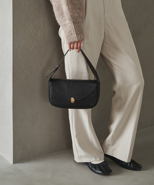 美品✨ジェムイルgemeil✨ティアードロップバッグ✨レザー 美品✨ジェムイルgemeil✨ティアードロップバッグ✨レザー