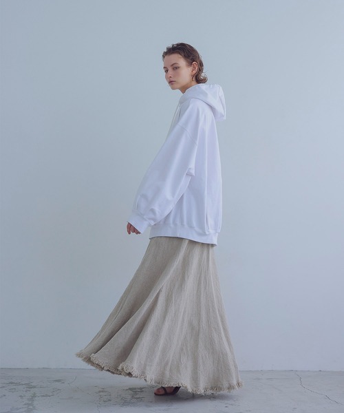 DRESSLAVE(ドレスレイブ)の「linen fringe hem volume skirt(リネンフリンジボリュームスカート)(スカート・レディース・ブラック/ベージュ・38)」の8枚目の写真