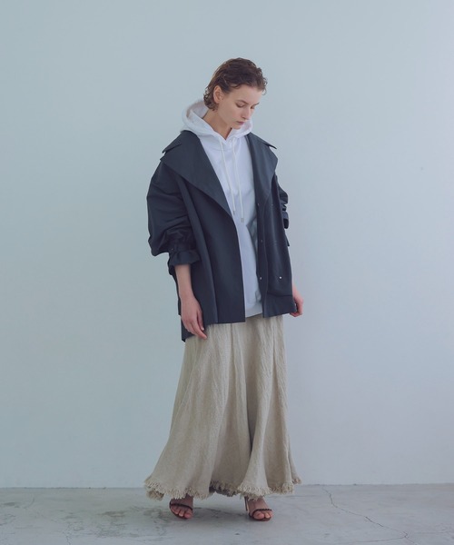 DRESSLAVE(ドレスレイブ)の「linen fringe hem volume skirt(リネンフリンジボリュームスカート)(スカート・レディース・ブラック/ベージュ・38)」の11枚目の写真