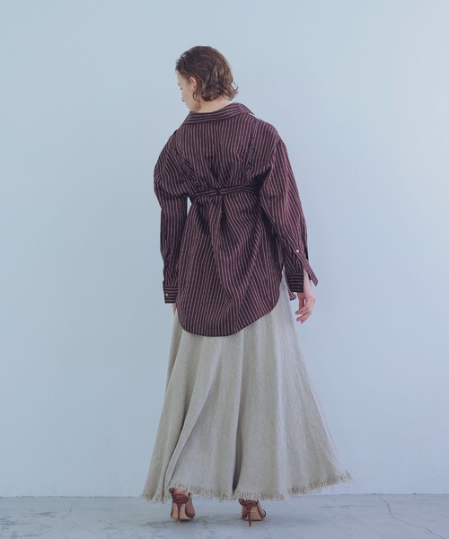 DRESSLAVE(ドレスレイブ)の「linen fringe hem volume skirt(リネンフリンジボリュームスカート)(スカート・レディース・ブラック/ベージュ・38)」の14枚目の写真
