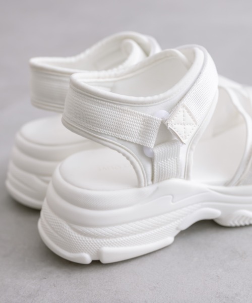 OLIVE des OLIVE（オリーブデオリーブ）の「シアースポーツサンダル　1041130040（サンダル・レディース・ブラック/ホワイト・SMALL/MEDIUM/LARGE）」の8枚目の写真